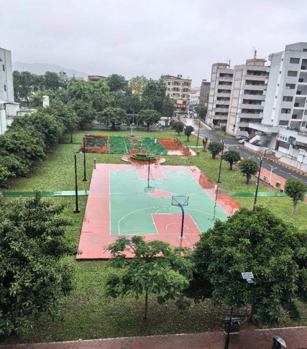 大岭山原房东新建厂房出租单层面积3800平方实际面积出租可分