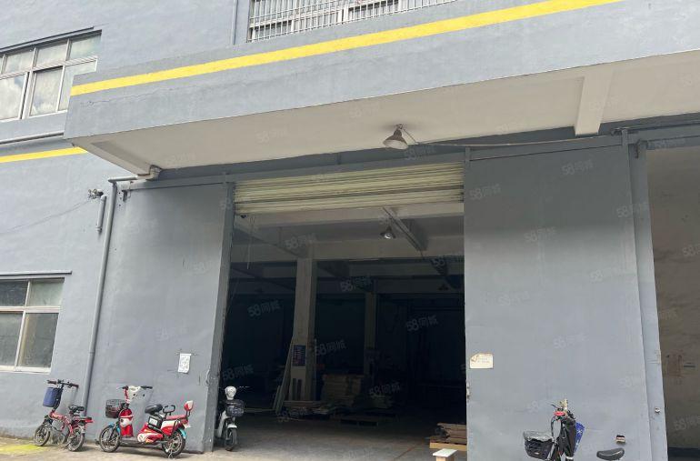 大岭山镇大沙标准一楼1100平高度5米现成阁楼办公室低价出租