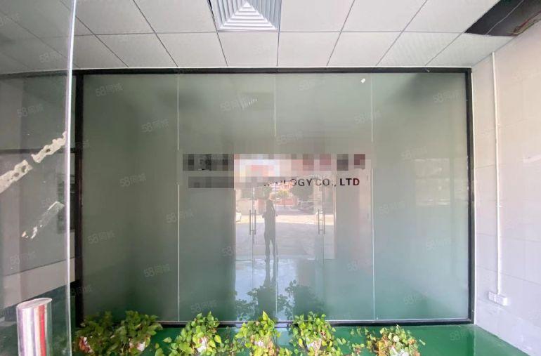 大岭山一楼1380平厂房出租，航车免费用，全新精装修水电齐全