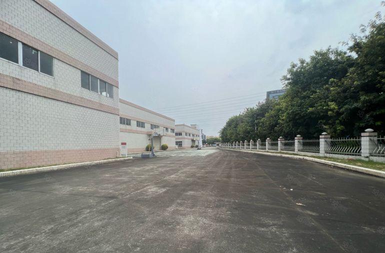 大岭山中心城区靠近深圳原房东单一层独院 滴水9米