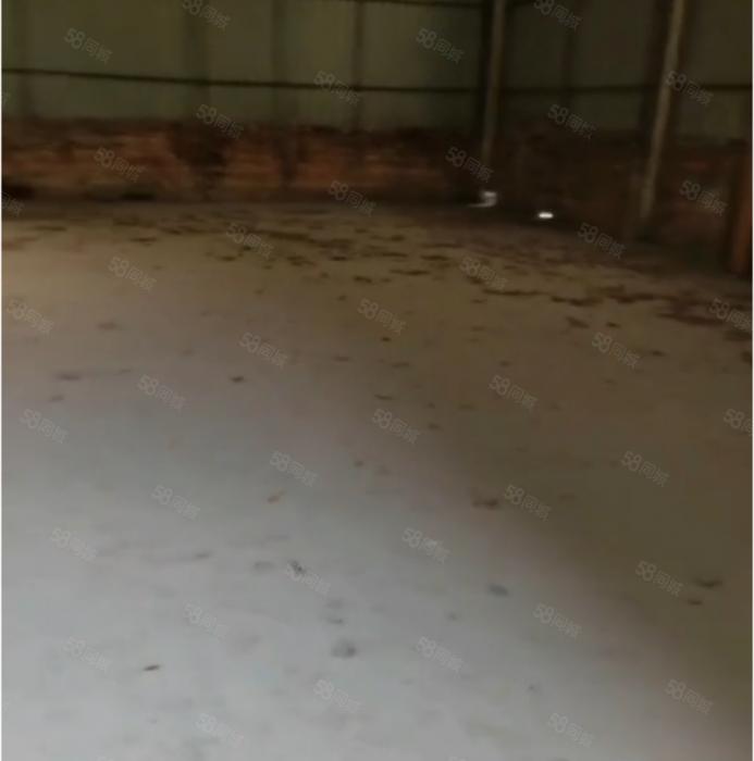 大岭山莞长路旁独院小面积厂房出租，单一层钢构 超低价