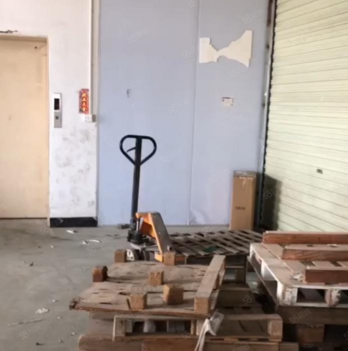 大岭山杨屋楼上小面积厂房出租 超低价 超大阳台 水电齐全