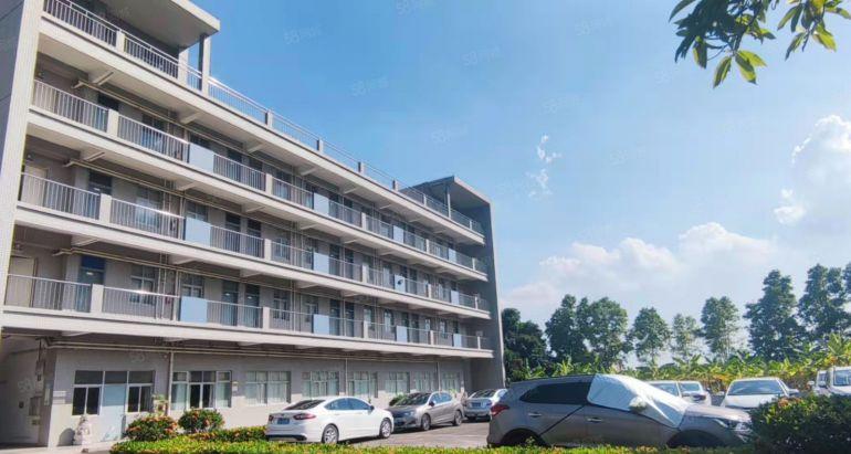 大岭山工业区花园厂房分租楼2200平方，带现成水电和办公