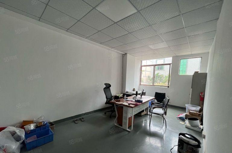 大岭山镇新塘临近松山湖2楼700平精装修厂房低价出租 易招工