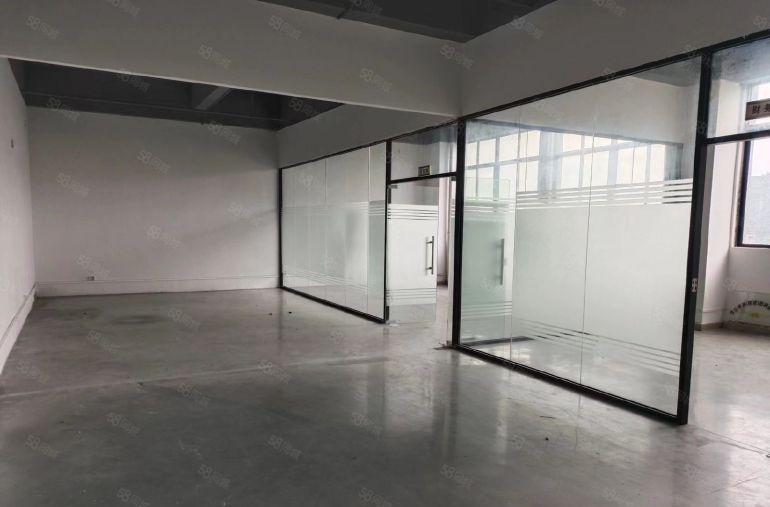 精装修  大岭山厂房出租2980平 可分租可办环评靠近国道