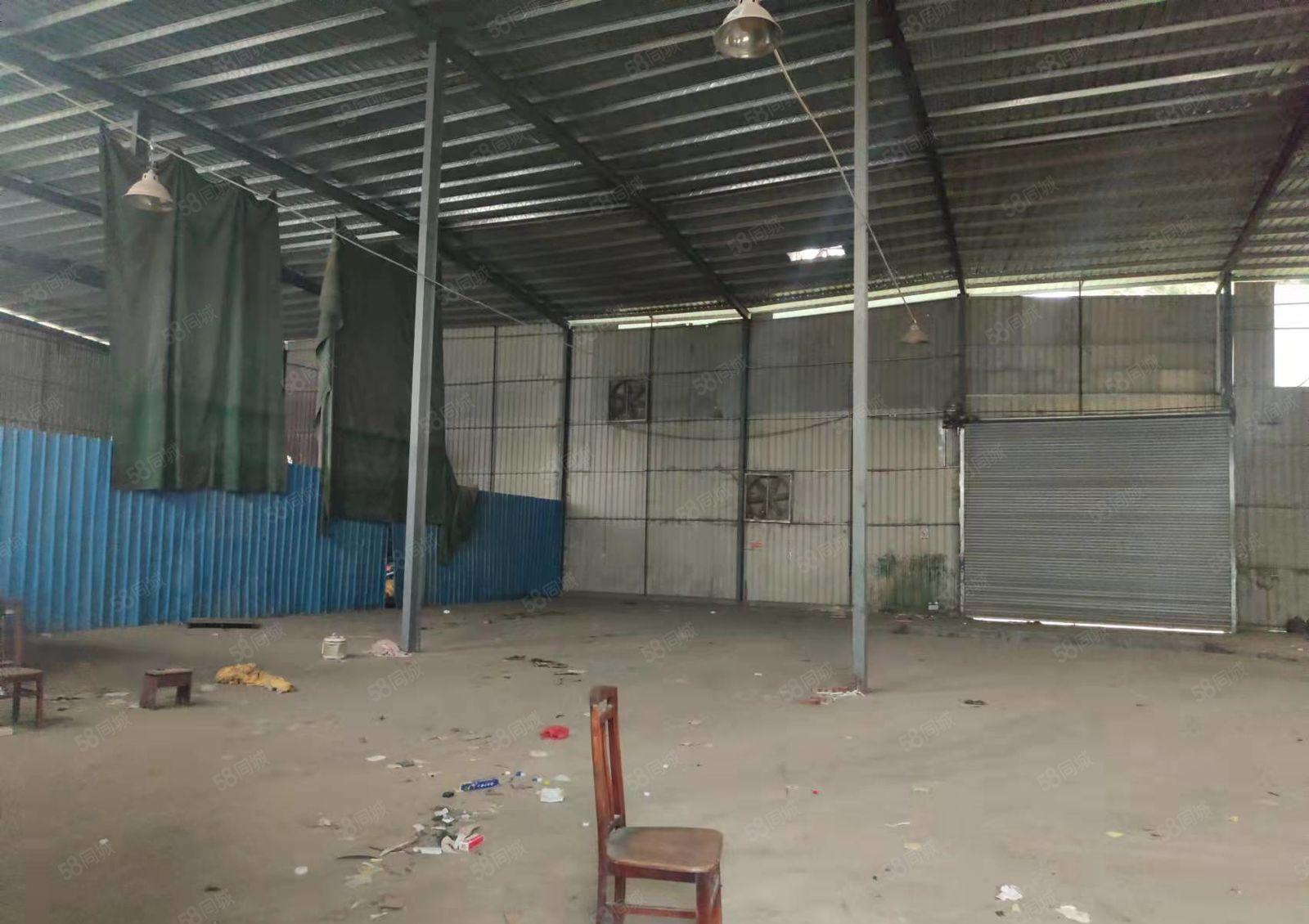 大岭山新出钢构厂房出租，低价！850平方水电齐全可做任何行业