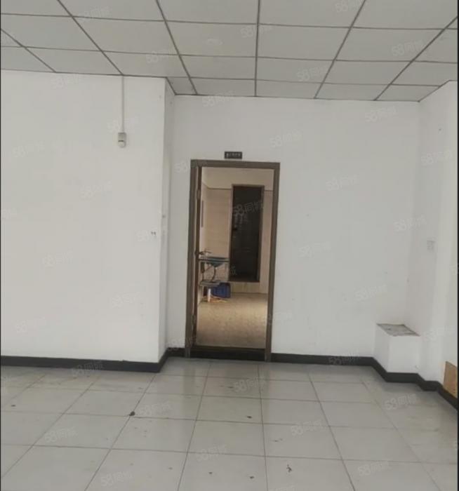 大岭山楼上小面积精装修厂房出租低价仓库出租