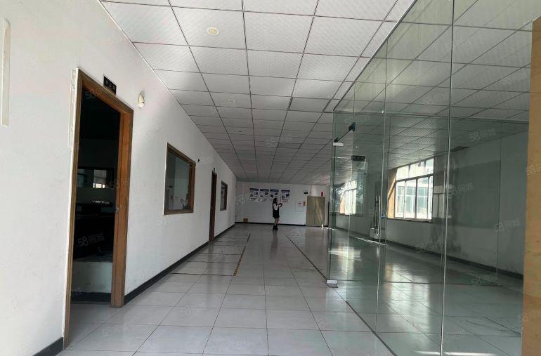 大岭山杨屋楼上400平 精装修 报价10元不到