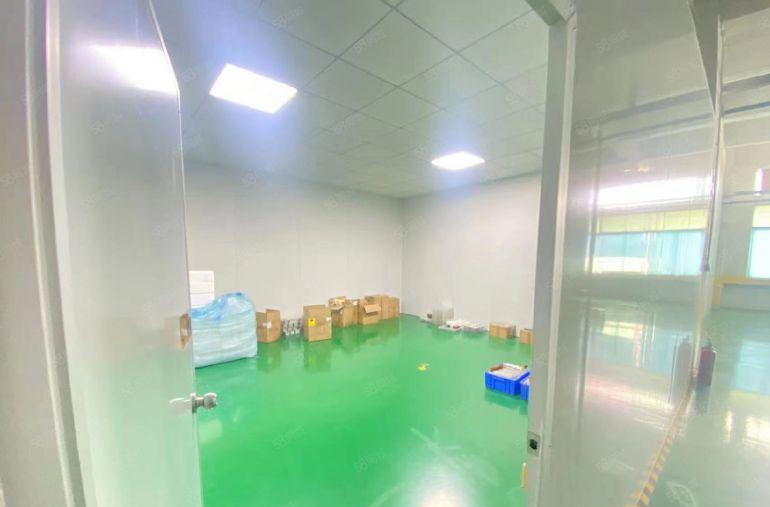 豪华厂房 大岭山出租楼上300平厂房价低设施齐全有电梯空地大