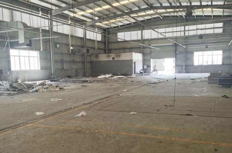 大岭山镇台湾人房东砖墙到顶一层独院，超大空地，特价12元急租