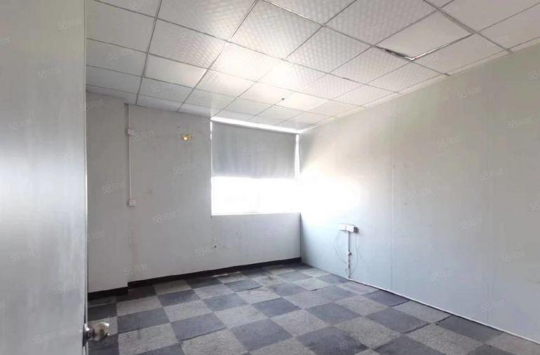 精装修工业无尘车间3层可分租