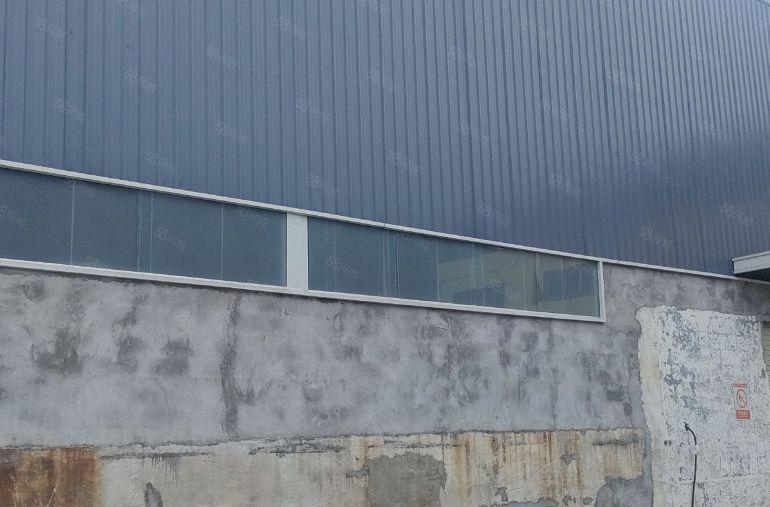 大岭山镇百花洞村新出原房东单一层10米高独院厂房4000方