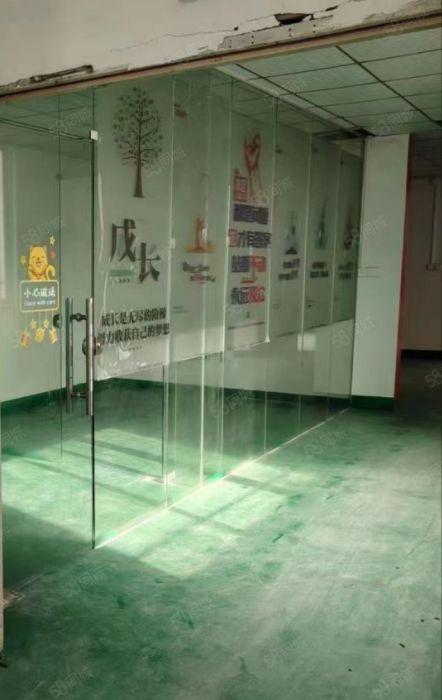 可省下装修费  大岭山出租厂房仓库780平  空地大靠近国道