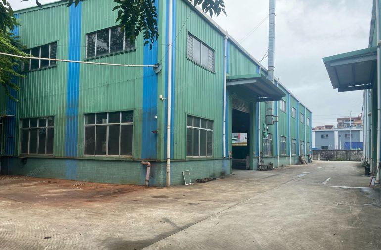 大岭山镇单一层1600平方米，8米高一手房东