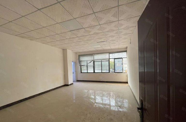 小面积工业厂房精装修办公室