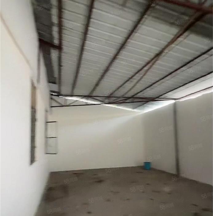 大岭山杨屋高速附近 独门独院单一层厂房出租 超低价仓库出租