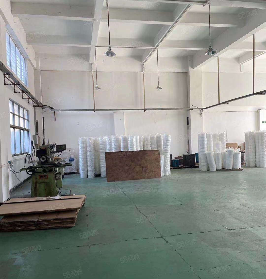 大岭山镇租客转租带行车700平厂房形象好有厂房低价可分租