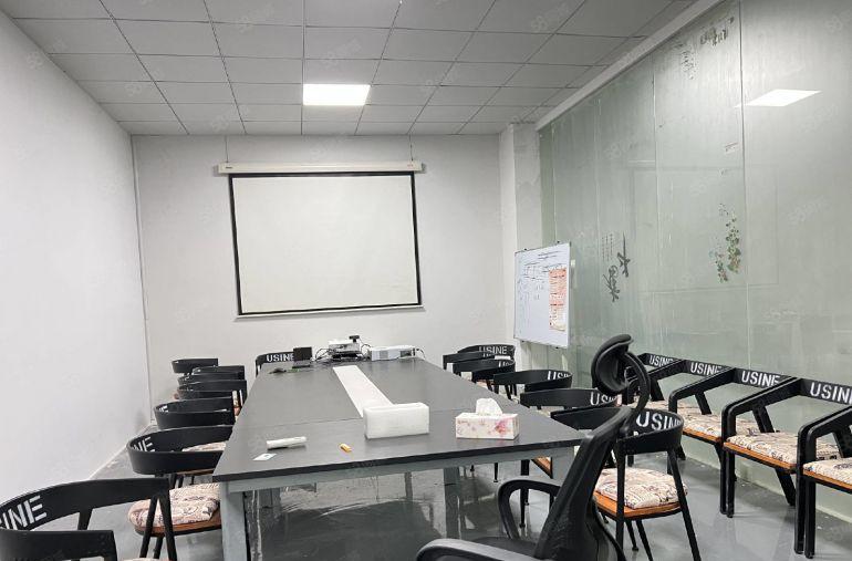 大岭山城区原房东红本可分低价精装修厂房仓库无尘车间一楼上出租