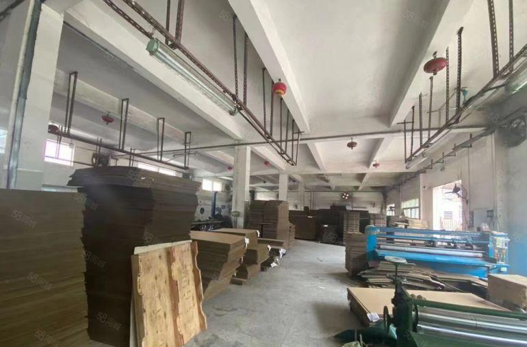 大岭山石大路边上 独院小厂房出租低价精装修仓库厂房