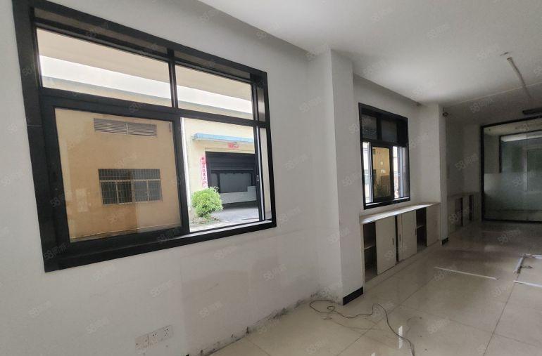 大岭山靠深圳原房东独院带现成10吨航车高度9米钢构4000平