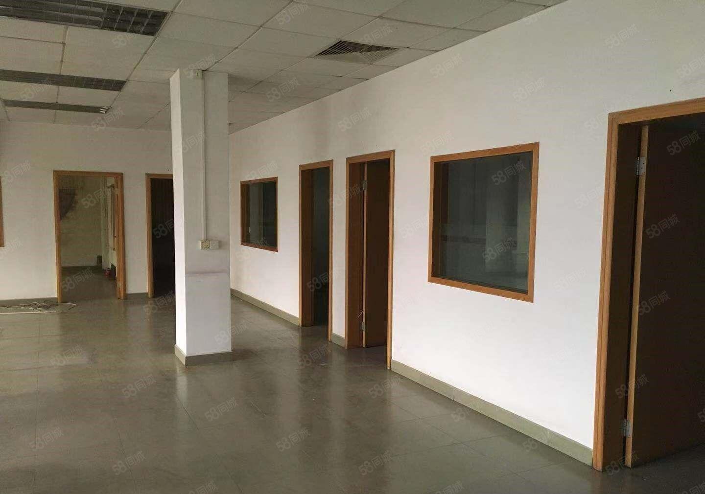 石碣四甲招租独院厂房一楼400平方，现成装修，入驻即可生产！