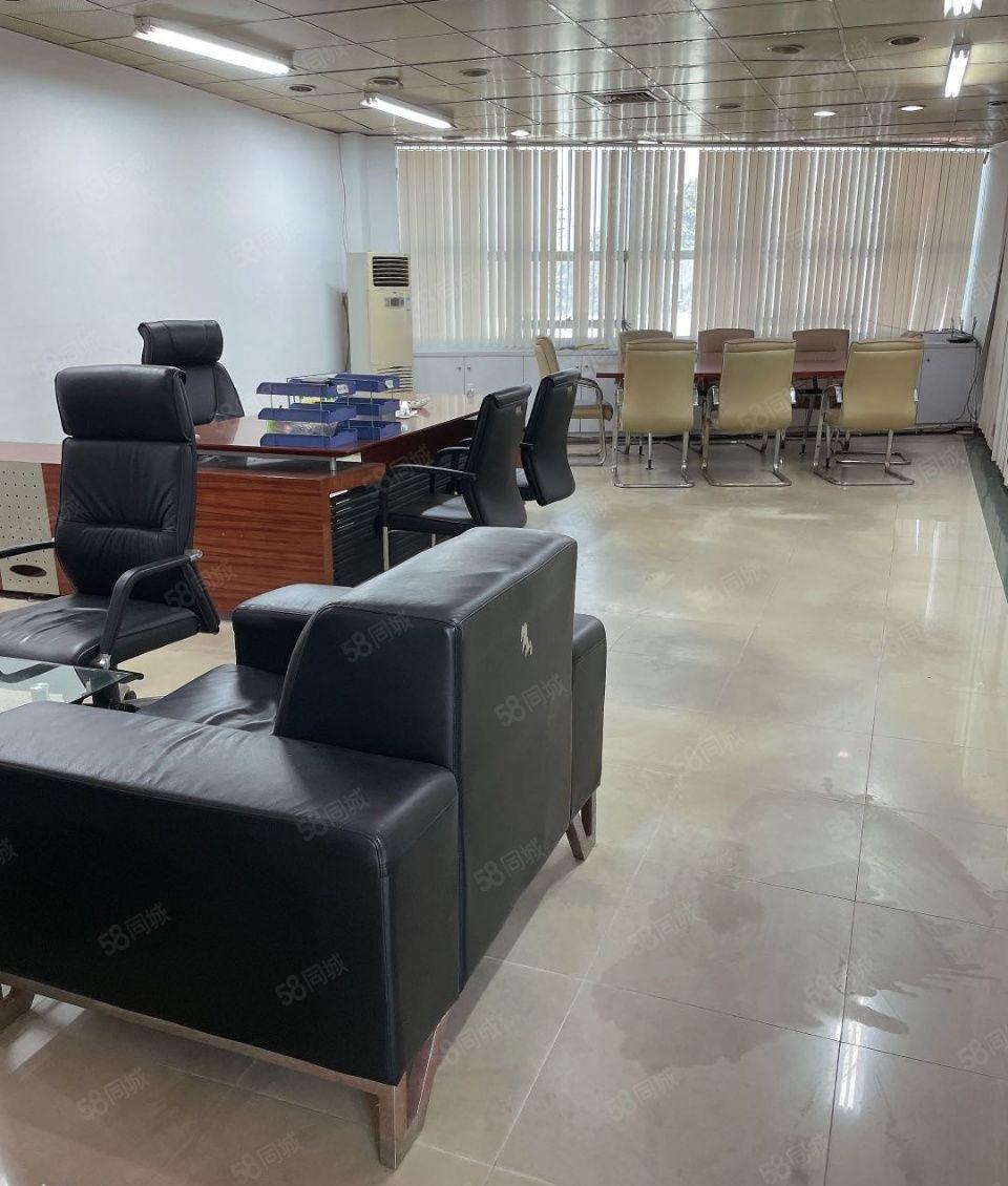 石碣镇新出原房东标准厂房三层，正规工业用地，可办环评