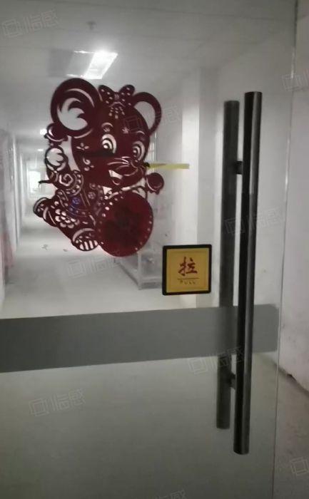 石碣工业园楼上600平方厂房出租，装修好，价格优惠