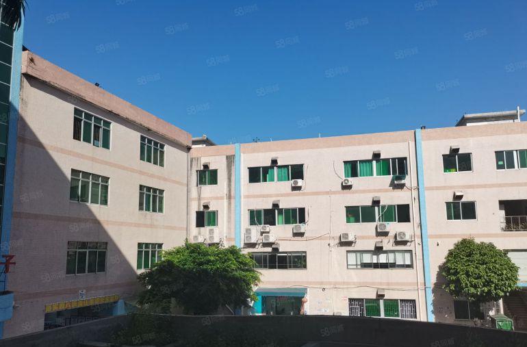 东莞石碣镇带现成装修楼上厂房850平方主线已到车间两吨电梯