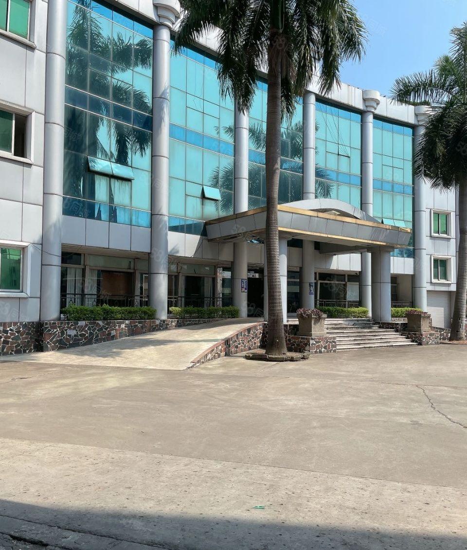 石碣镇新出原房东标准厂房三层，正规工业用地，可办环评