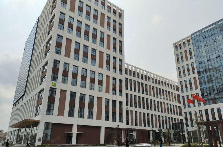 业主直租非中介10块一平！石龙二桥旁1500平全新厂房出租