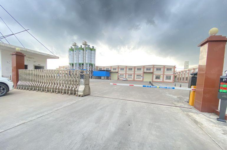 石龙  原房东  独院带牛角 空地超大 适合注塑模具钣金压铸