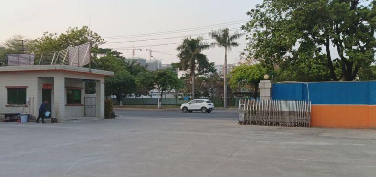 清溪镇独门独院钢构厂房出租，两栋厂房，一栋宿舍，空地大