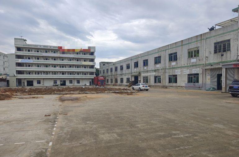 清溪新出村委独门独院6700平标准厂房出租，空地大好招工