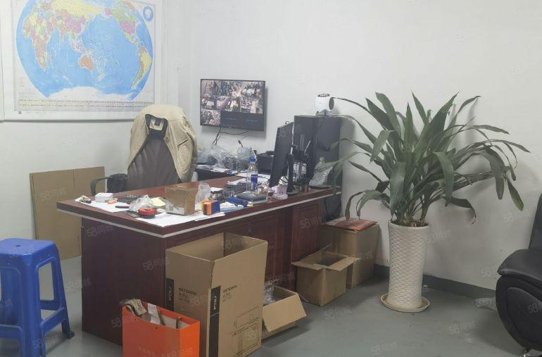 原房东带环评，清溪三中原房东厂房出租680平带行车办公室齐全