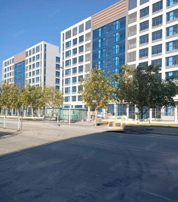 清溪临深片区原房东2000平现成装修水电齐全全新标准厂房出租