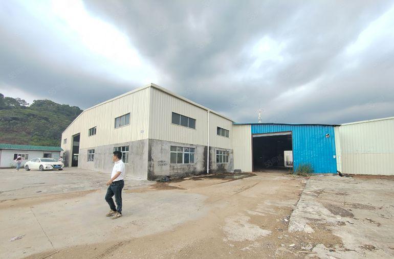 原房东！清溪镇独院钢构厂房3000平出租，8米高，水电齐全