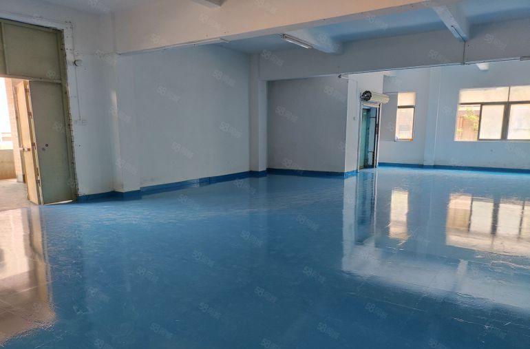 清溪镇一楼600平，价格15元，二楼1000平方，价格10元