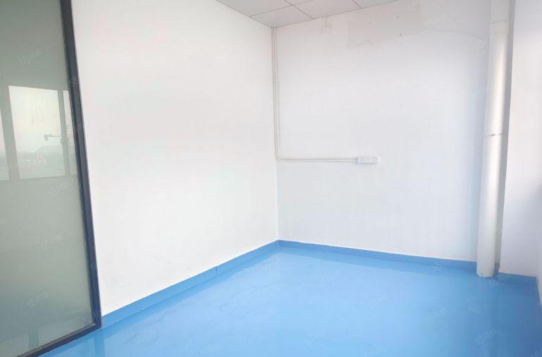 ！5吨货梯！清溪新出楼上精装修标准1000平厂房出租