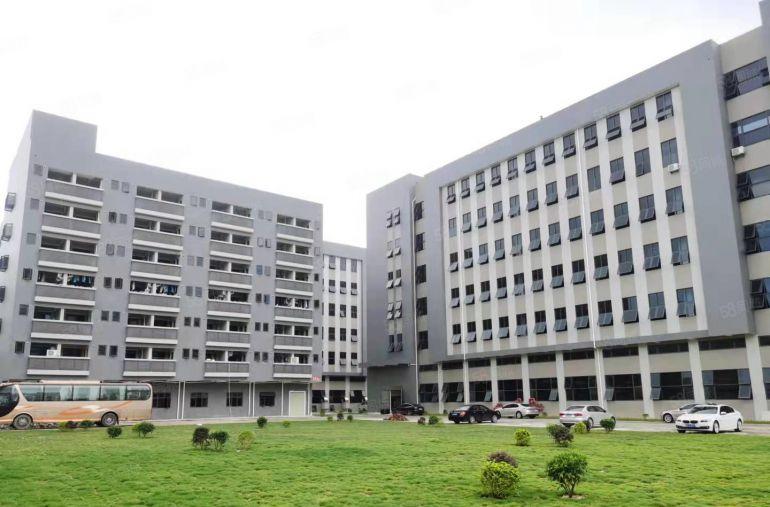 原房东直租！清溪高速出口一楼2000平楼上2000平厂房出租