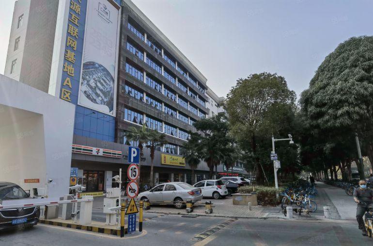 8元起厂房出租清溪罗马工业区厂房招租一楼仓库200平起租合租