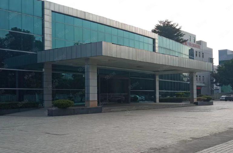 新出厂房12400平，可分租，现成装修，拎包即可生产！