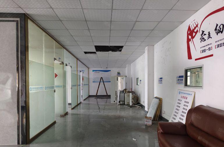 清溪铁松新出，楼上600平可拎包生产厂房出租