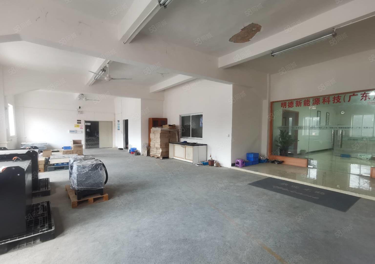 清溪镇三中村标准厂房二楼1200平方出租水电齐全精装修办公室