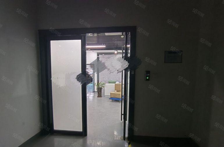 无转让费！690平豪华精装修，拎包即可生产，位置好易招工