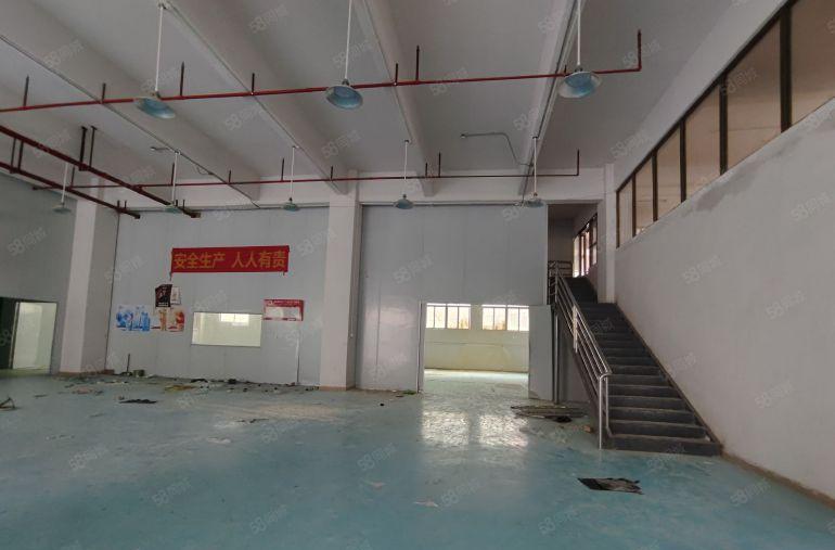 清溪镇三中原房东一楼2600平方米，大小可分，18元一平