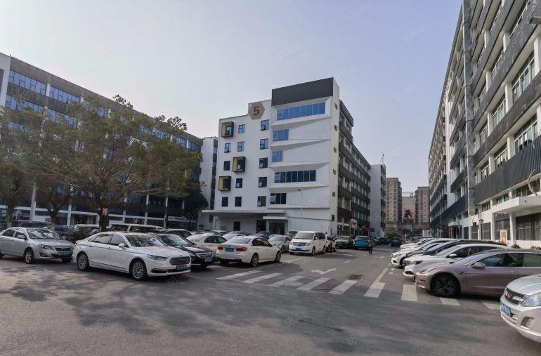 8元起厂房出租清溪罗马工业区厂房招租一楼仓库200平起租合租