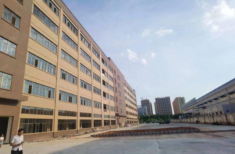 原房东直租！清溪高速口三中新出30000平红本厂房仓库出租