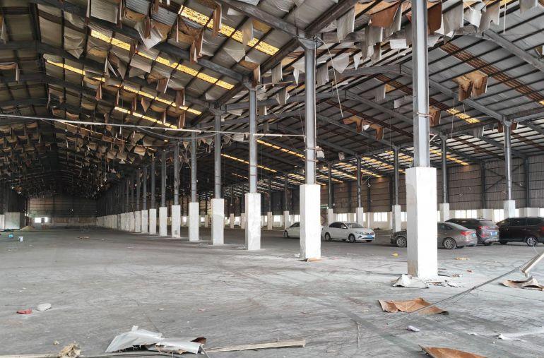 清溪镇单一层物流仓库30000平 滴水10米 空地大仓库出租