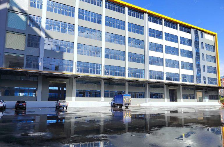 清溪镇浮岗主路边新出全新一楼1500平厂房出租 带牛角