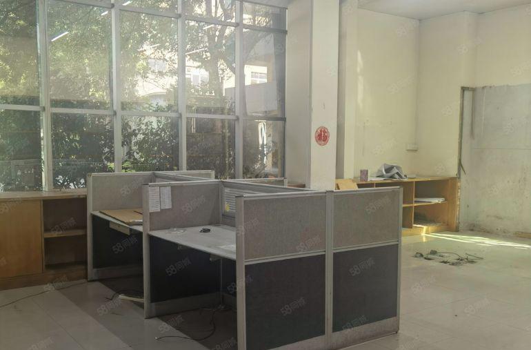 清溪三中原房东厂房出租800平方，带航车，7米高刚空出